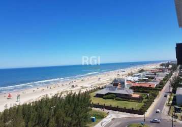 A libertas convida você para conhecer seu novo lar na beira da praia, &lt;br&gt;localizado na praia de capão da canoa à 100 metros da praia de atlântida. apartamento de frente para o mar, 161m² privat