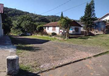 Belíssima área com mais de 4,0 ha - 40.000m² no bairro vila nova na estrada aracajú com acesso todo asfaltado até a entrada. sítio com mais de 30.000m² de mata nativa e um belo riacho cruzando as terr