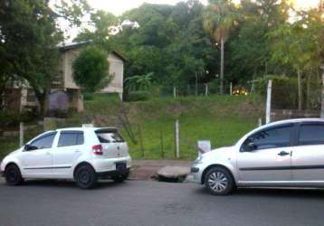 Terreno no centro de viamão.&lt;br&gt;&lt;br&gt;com 392m² sendo 14 metros de frente e 28 metros de fundos.