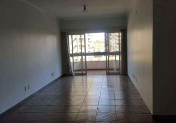 Apartamento no bairro centro, 3 quartos, 1 suíte, 1 vaga, edifício scala