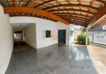 Excelente casa comercial com 5 salas proximo ao aeroporto