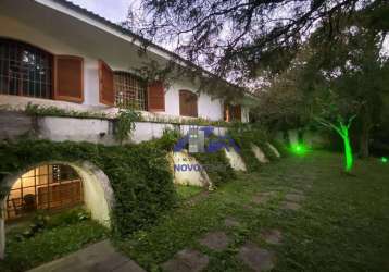 Casa rústica contemporânea na granja 70% térrea