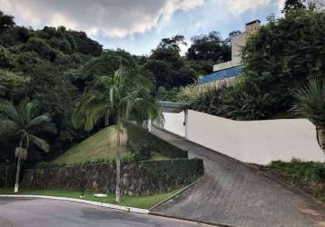 Sobrado residencial à venda, pousada dos bandeirantes, carapicuíba - so0710.