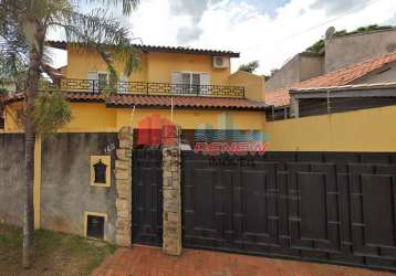 Casa à venda capela em vinhedo