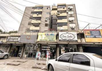 Loja comercial com mezanino e estacionamento