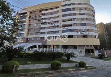 Apartamento super amplo com churrasqueira no batel