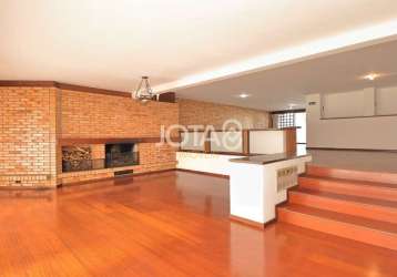 Casa comercial ou residencial no mercês - j8