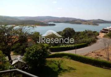 Casa escarpas do lago mobiliada com vista lindíssima para a lagoa.