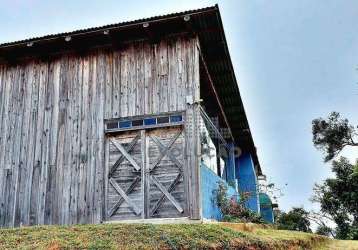 Linda chácara com selo orgânico na serra catarinense