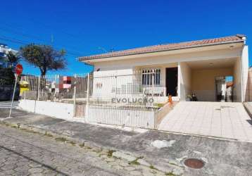 Casa com 3 dormitórios à venda, 203 m² por r$ 900.000,00 - barreiros - são josé/sc