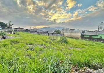 Terreno residencial ou comercial, bairro pagani, palhoça/sc, estuda-se permuta construtiva.