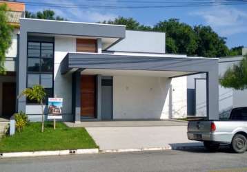 Linda casa a venda  de alto padrão!!