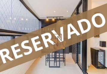 Vista espetacular e conforto: apartamento no 5º andar com sacada, cozinha planejada e 2 vagas de garagem - não perca