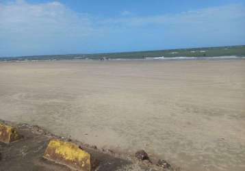 Praia de panaquatira: lote parcelado a venda a cerca de 500 metros da beira da praia.