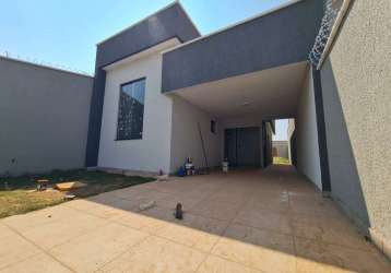 Casa à venda 3 quartos, 1 suite, 2 vagas, 180,00 m², papillon park, aparecida de goiânia - go