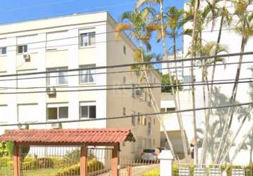 Apartamento localizado no bairro passo d`areia , com 42m² no 4andar. imóvel com 2 quartos e sala de estar/jantar, cozinha , banheiro social, área de serviço e pisos em cerâmica . imóvel com posição so