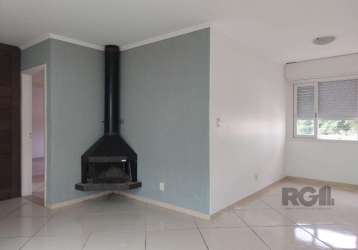 Excelente apartamento de 2 dormitórios, living e banheiro.&lt;br&gt;com ótima localização, a 2km da puc.&lt;br&gt;&lt;br&gt;condomínio enxuto, com vaga de garagem e churrasqueira na própria.&lt;br&gt;