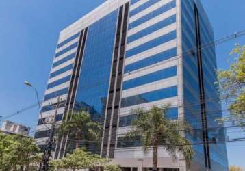 Vende sala comercial edifício antares center no bairro auxiliadora de frente para av. carlos gomes esquina com a rua  campos sales .são 45,28 m² privativos, com forro em gesso , luminárias, ar condici