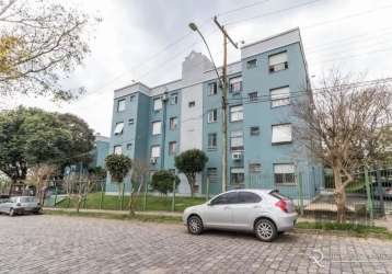 Apartamento de 2 dormitórios com vaga de garagem coberta, localizado no 4º andar. possui um living para 2 ambientes, cozinha com área de serviço integrada e banheiro social. o edifício residencial pir