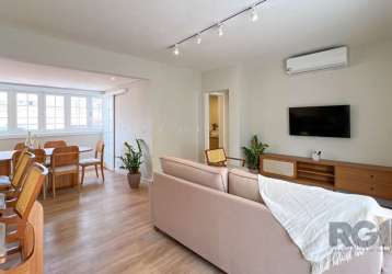 Apartamento garden 2 dormitórios com sacada e 1 vaga no rio branco&lt;br&gt;&lt;br&gt;belíssimo apartamento com 2 dormitórios, banheiro social e lavabo, living com 2 ambientes, sacada, cozinha america