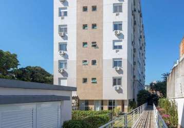 Imóvel para (investidor) locado pela luagge imóveis em maio/2024 por r$ 2.000,00 + taxas condomínio e iptu.&lt;br&gt;&lt;br&gt;apartamento com living amplo , sala de estar , 02 dormitórios sendo 01 su