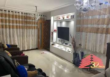 Sobrado jardim vila formosa 3 dormitórios 1 suíte com closet 2 vagas de garagem jacuzzi churrasqueira 649mil