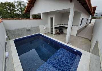 Casa lado praia em itanhaém 3 dormitórios e piscina