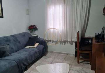 Casa sobreposta com 2 dormitórios 1 vaga vila luzita santo andré