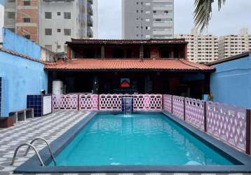 Casa com 5 quartos à venda na avenida anita barrella, 61, balneário maracanã, praia grande, 297 m2 por r$ 1.100.000