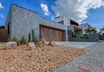 Casa em condomínio fechado com 3 quartos à venda na rua ettore rebecca, 10, alphaville dom pedro 2, campinas por r$ 3.699.000