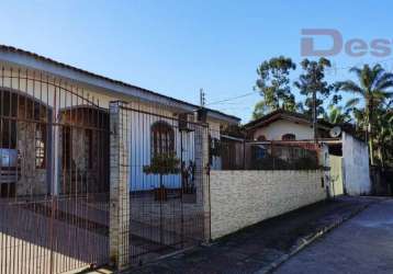 Casa no bairro bom viver  -  biguaçu