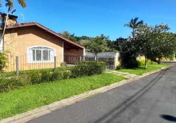 Jardim floresta. ótima casa com piscina.