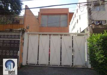 Casa na lapa, 218m² 5 banheiros,8 salas + 1 sala de reunião e 2 vagas iptu: r$ 642,04 cada parcela