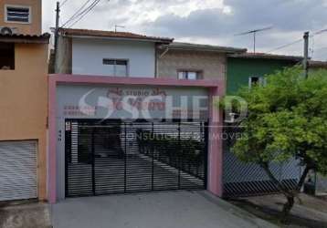 Vende sobrado comercial e residencia  02 dormitórios 02 salas 03 banheiros e edicul.a