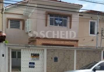 Casa com 4 dormitórios 01 suíte  06 vagas de garage a 400 metros de metrô ana rosa