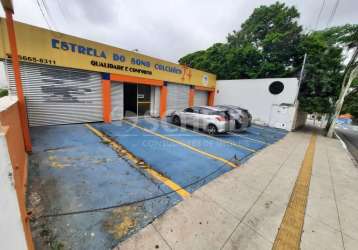 Imóvel comercial de 562m² e 7 vagas na porta em plena avenida interlagos, ao lado do autódromo.