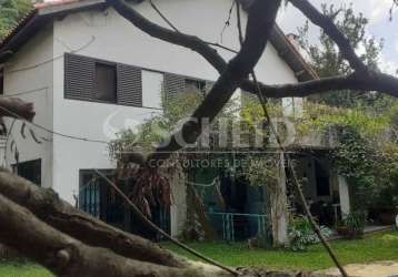 Casa a venda no jardim leonor com 4 quartos sendo 2 suites.