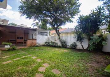 Casa de vila com 4 dormitórios  à venda, 320 m² na granja julieta