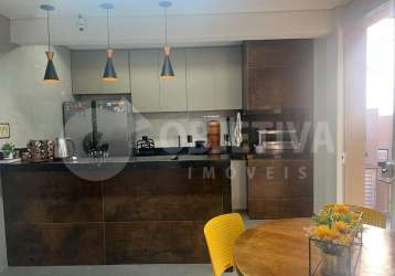 Casa em condomínio para aluguel, 3 quartos, 1 suíte, 3 vagas, quality residence - uberlandia/mg