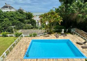 Apartamento com 3 quartos à venda na rua coronel ivan dentice linhares, 287, coqueiros, florianópolis por r$ 650.000