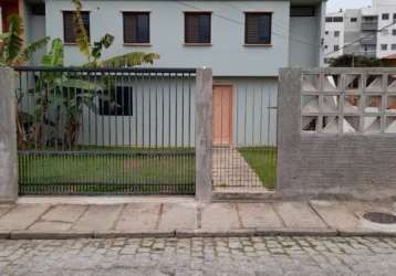 Casa residencial/comercial em trindade