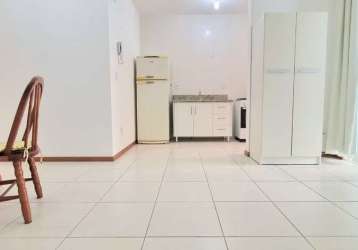 Apartamentos em carvoeira