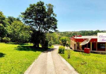 Casa com gostinho de chácara; simples e aconchegante…