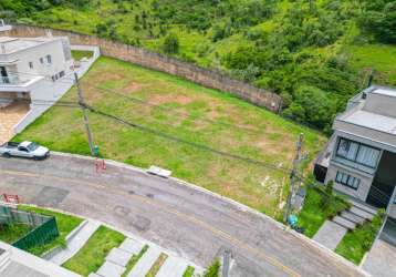 Terreno à venda na alameda vale do jacuí, alphaville, santana de parnaíba por r$ 1.100.000