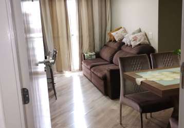 Lindo apartamento com 2 dormitorios