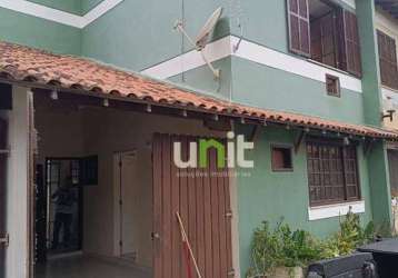 Casa com 2 dormitórios à venda, 120 m² por r$ 430.000,00 - serra grande - niterói/rj