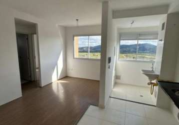 Apartamento no condominio total braz cubas