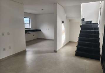 Casa com 2 dorm no botujuru