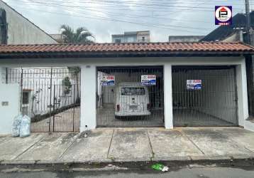 Casa com 2 dormitórios e garagem - aceita depósito caução