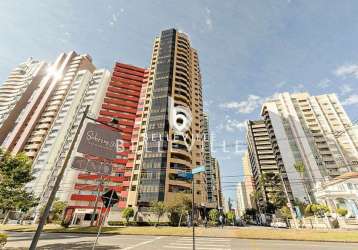 Apartamento com 302,66 m² privativos com localização imbatível no edifício rio d